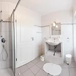 Apartment 3