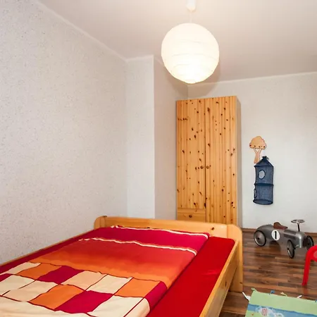 Apartment 3 *